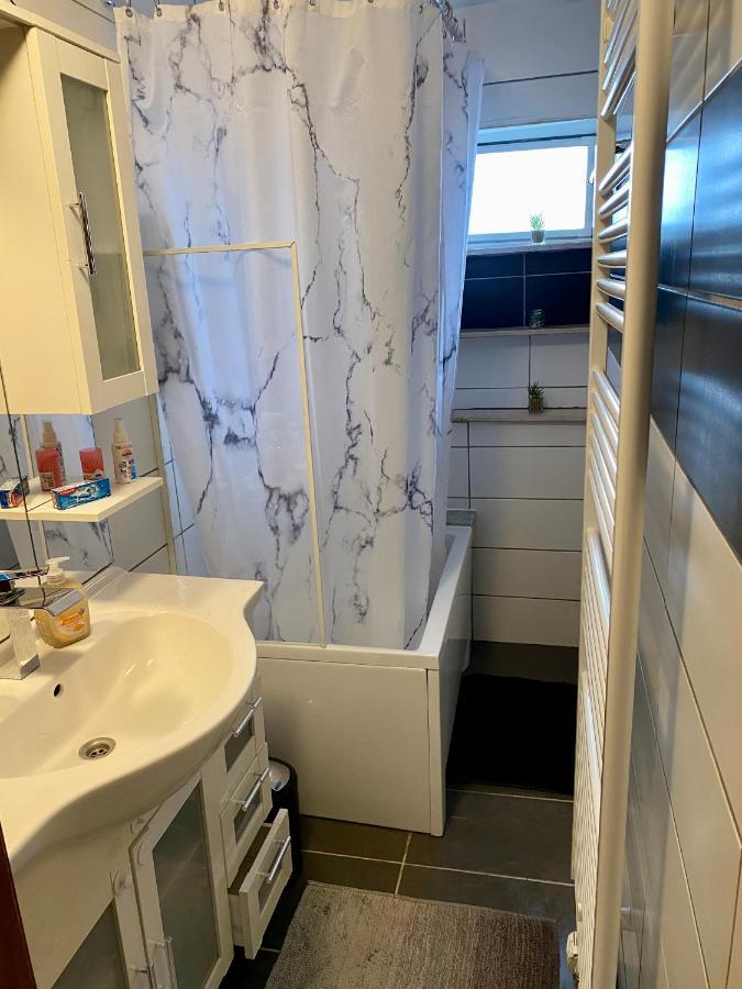 El Greco Ferienwohnung Tieringen Bagian luar foto