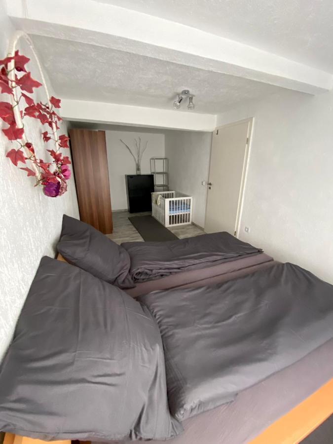 El Greco Ferienwohnung Tieringen Bagian luar foto